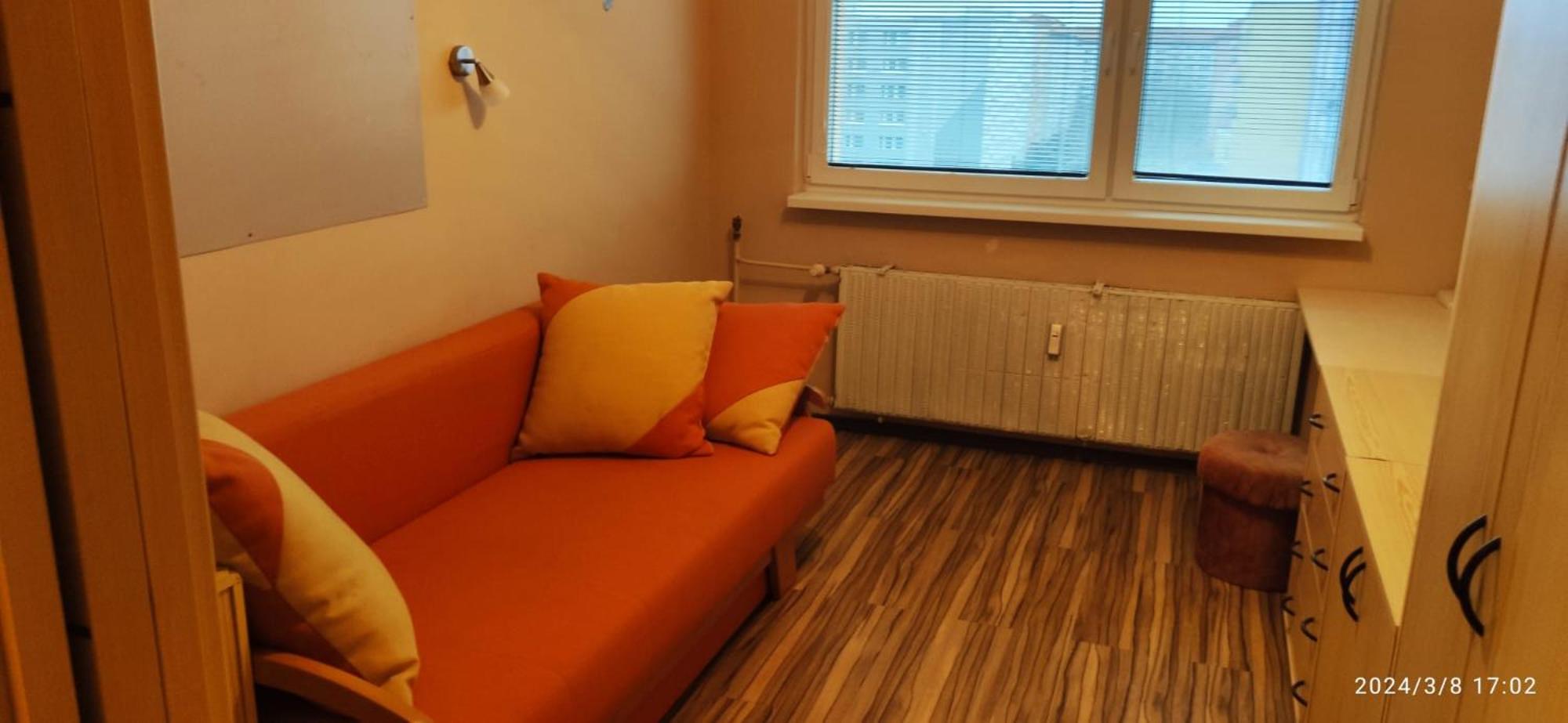 Apartman Hodonin 7 7 7 2 3 4 1 9 4 المظهر الخارجي الصورة